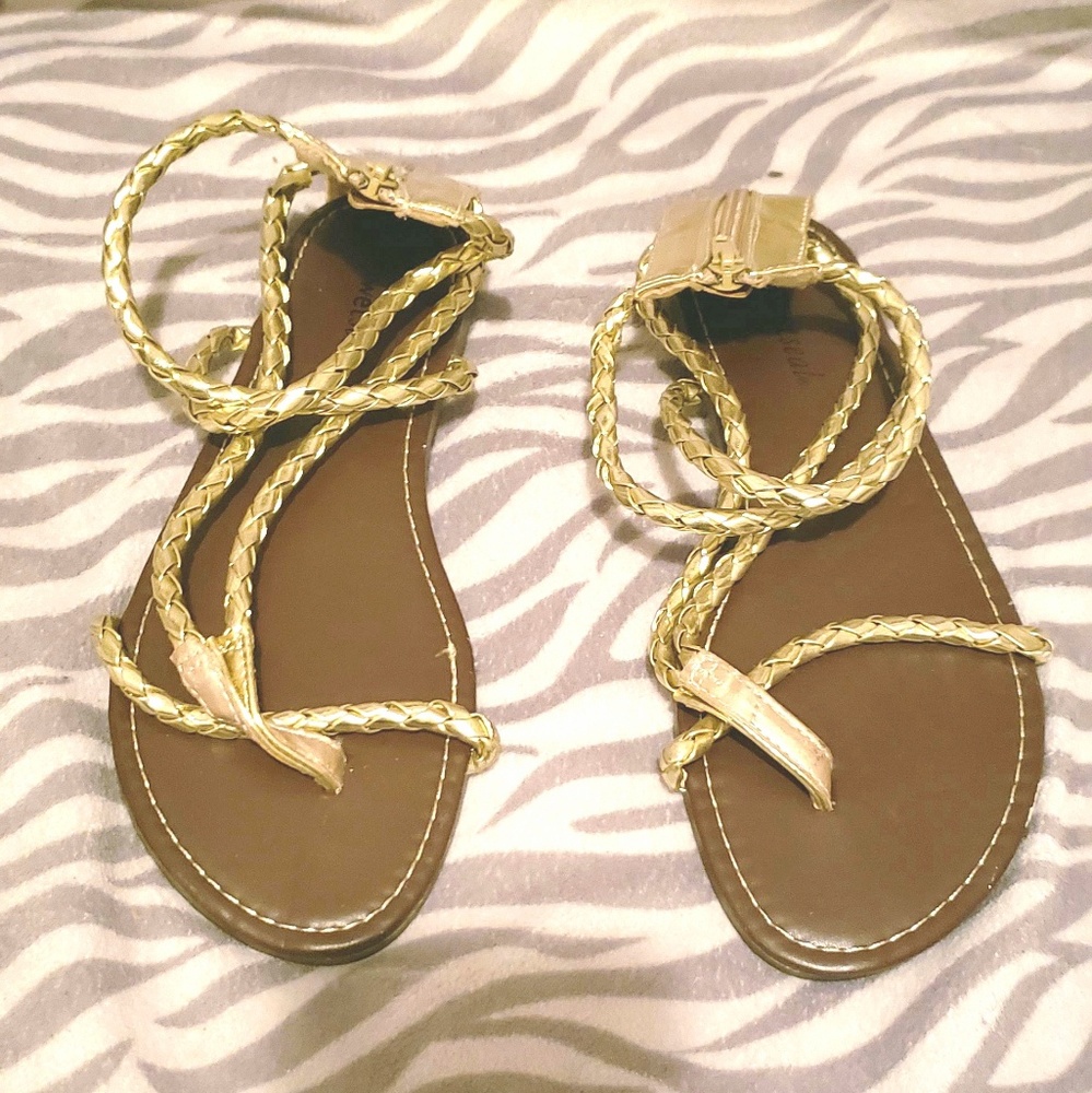 🥇Weaver sandals